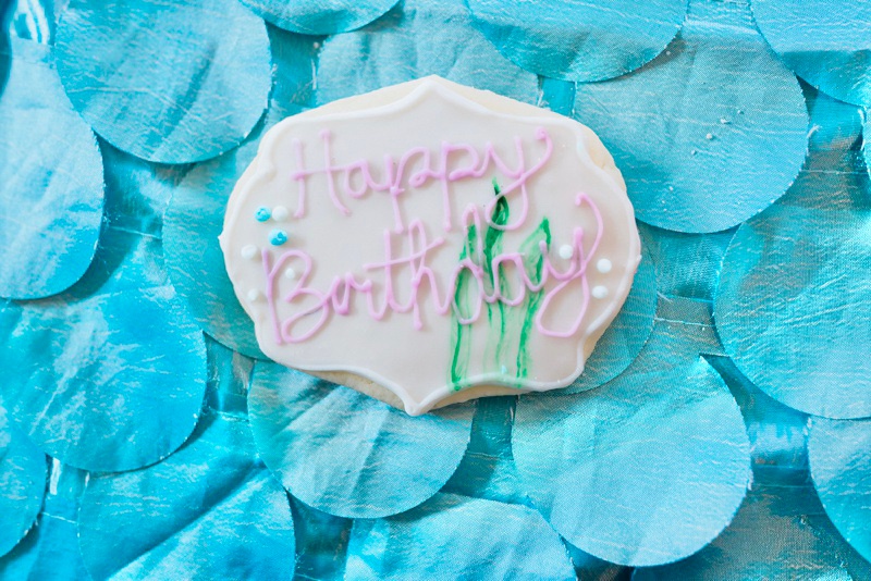 Bubble Guppies Birthday Party Ideas - custom cookies