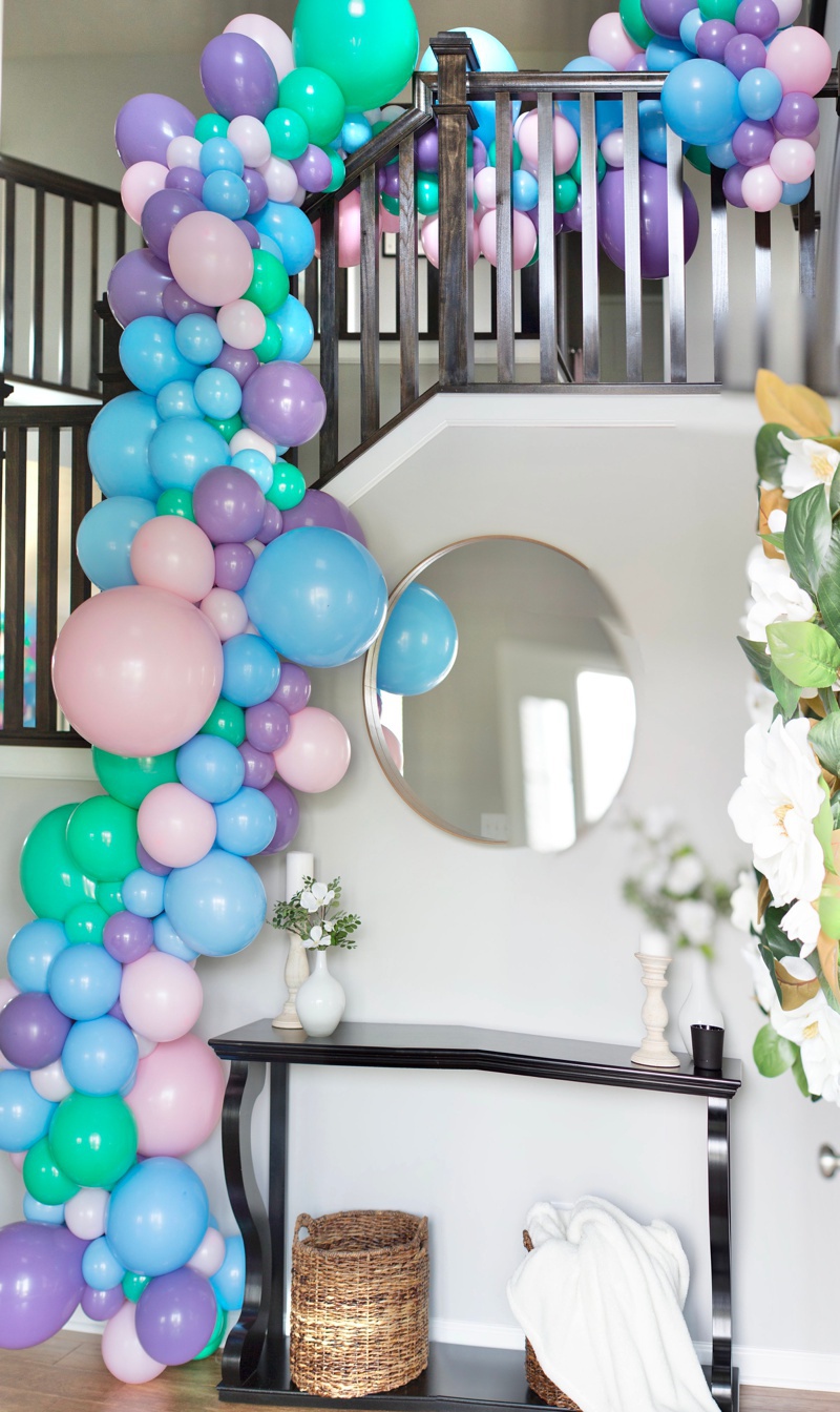 Bubble Guppies Birthday Party decor with Balloon staircase wrap